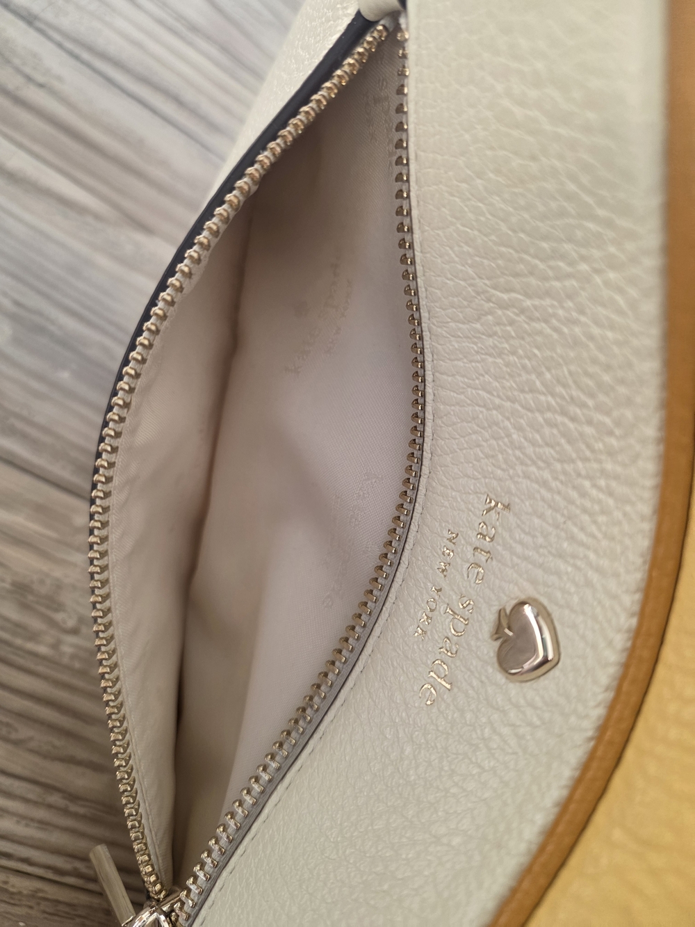 kate spade Emma Colorblock Pebbled Leather Large Crossbody Buttermilk Glaze Mult - Picture 7 of 10